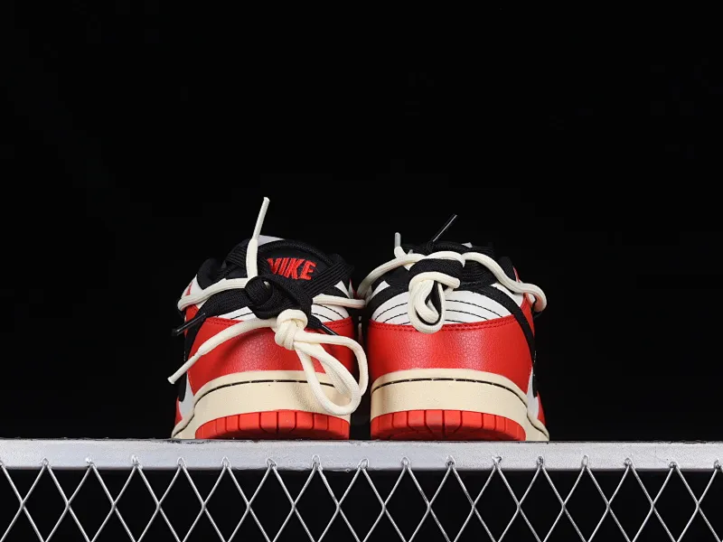 All Categories Nk SB Dunk Series Nk SB Dunk Low Low-top sneakers Nk Dunk Low Buddhist Heart Sutra Chicago Customized version of deconstructed strap casual sneakers DD3363-100